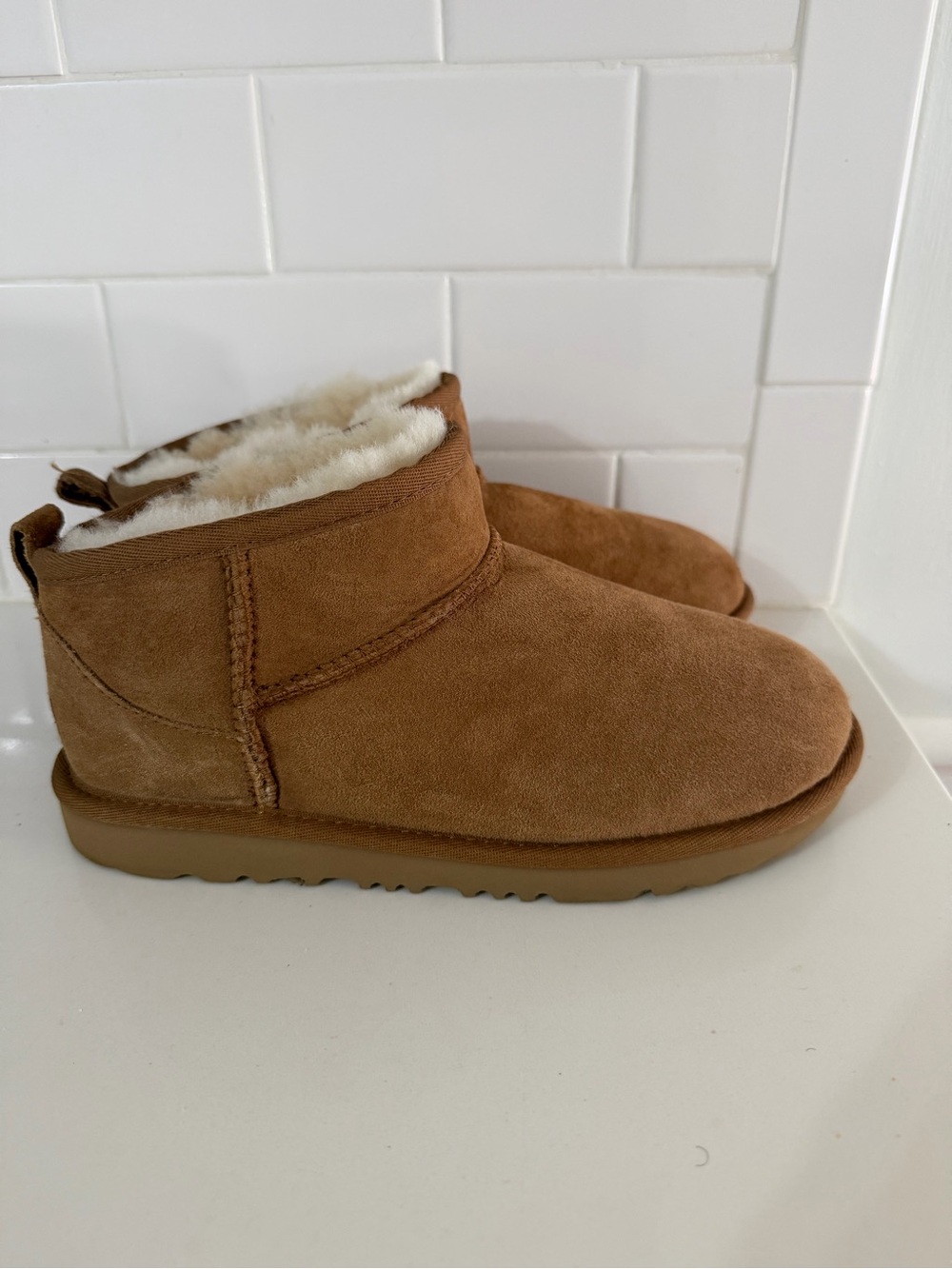Kids UGGS Cozy Shearling Lined Bootie - Chestnut